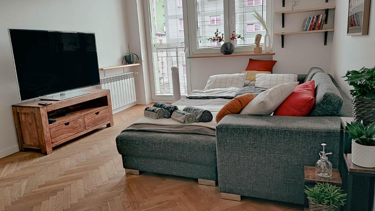 Przestronny Apartament W Centrum Apartment Варшава Екстериор снимка